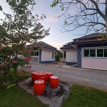 Araya Cottage Uthai Thani Exterior photo