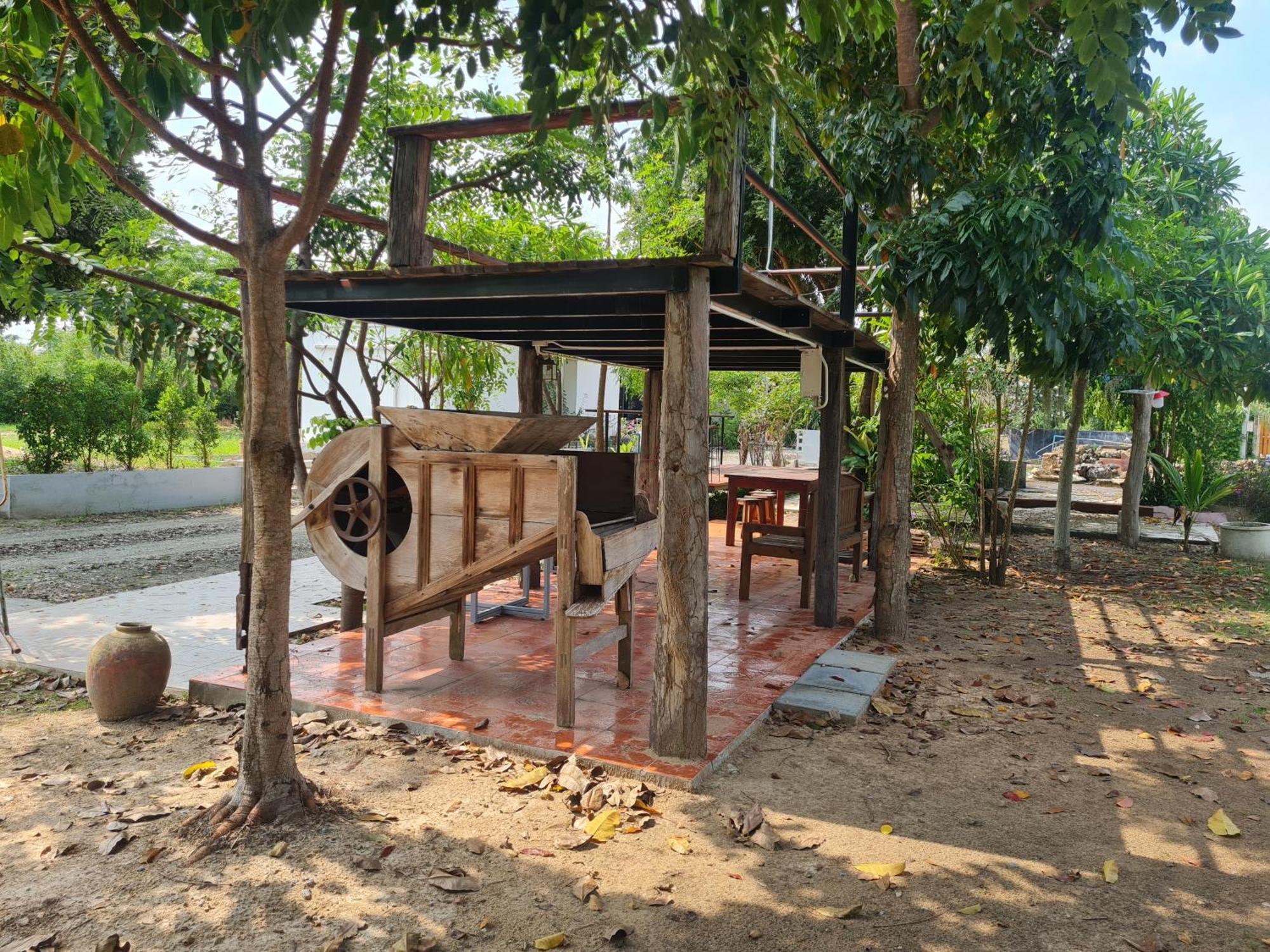 Araya Cottage Uthai Thani Exterior photo